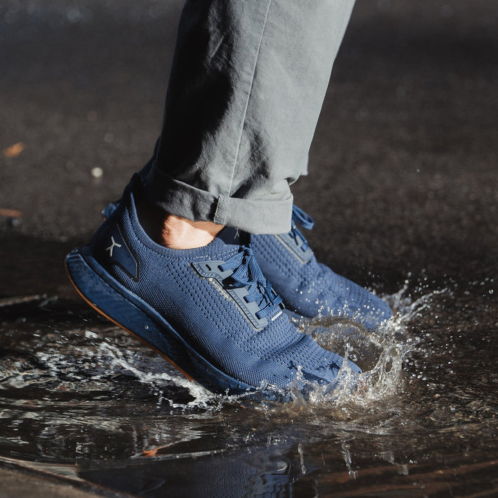 Waterproof Adapt Runner Shoes
