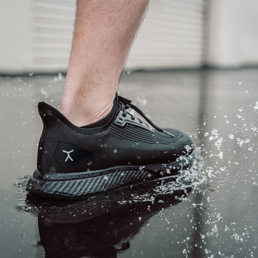 Waterproof Adapt Runner Shoes