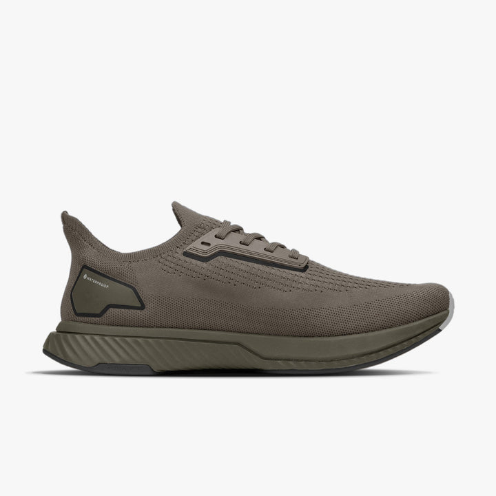 Waterproof Adapt Runner Shoes