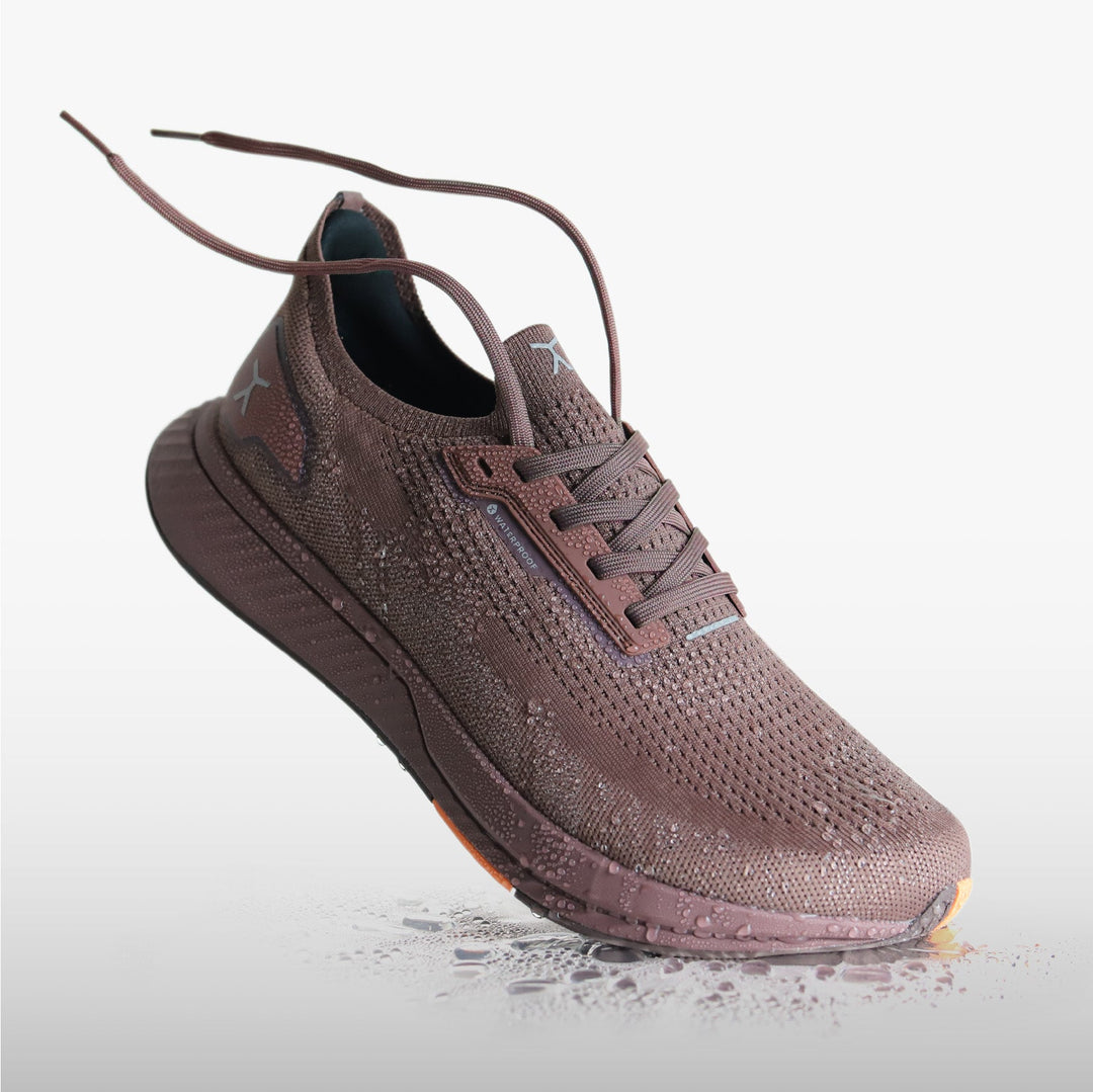 Waterproof Adapt Runner Shoes